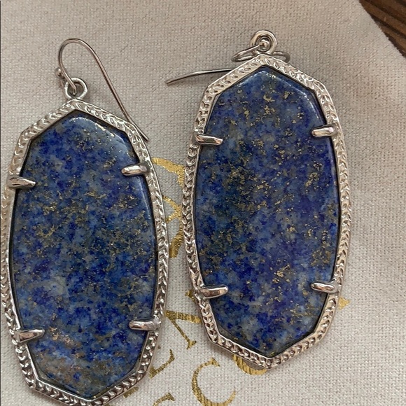 Kendra Scott Danielle in amazing blue Lapis EUC - Picture 4 of 4